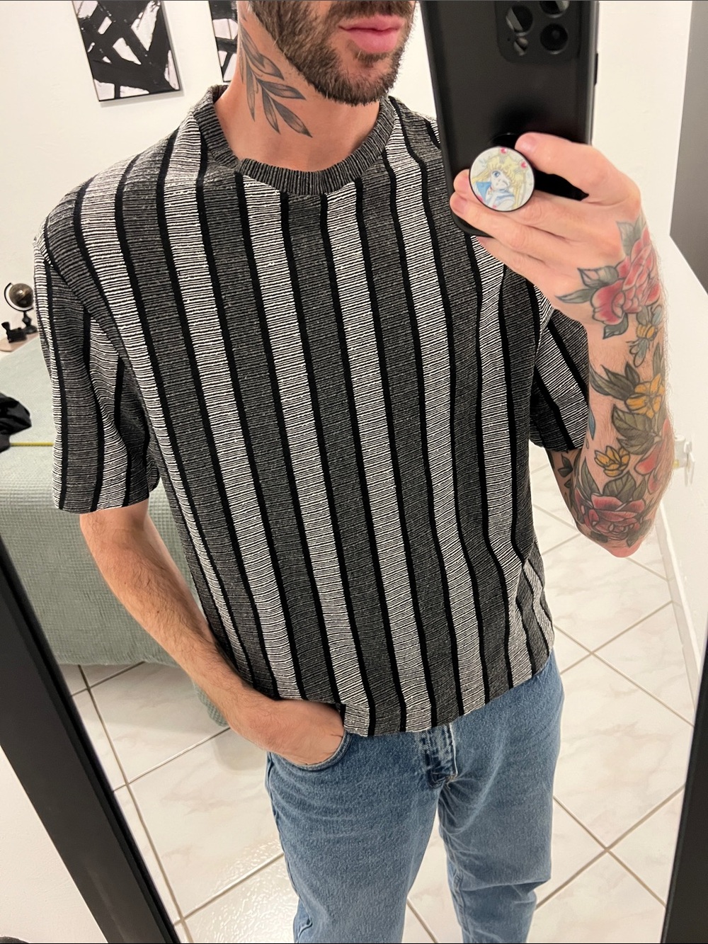 Zara Men's Black & Gray Vertical-Stripe Short Sleeve Tee